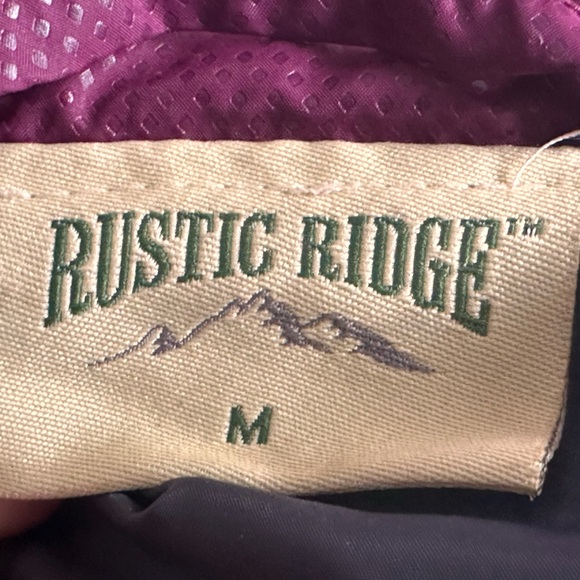 Rustic Ridge puffer Vest - Picture 6 of 7